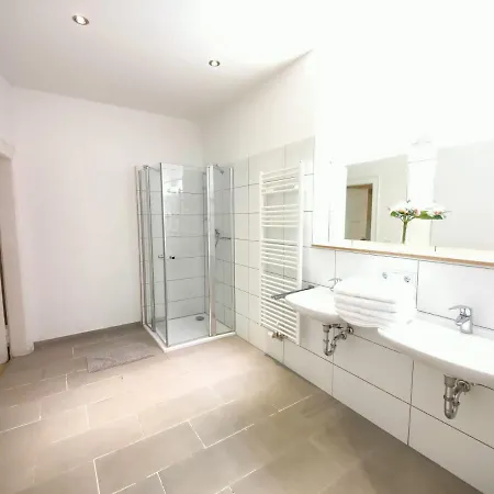 Zollikof Aparts - Sauna & Studioapartments Aparthotel 3*
